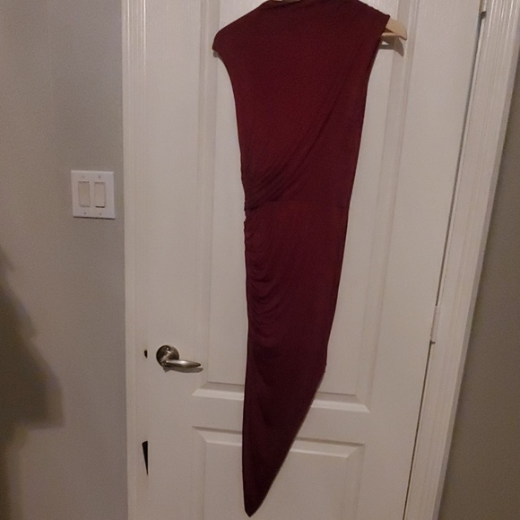 Burgundy Midi Dress - Picture 4 of 4